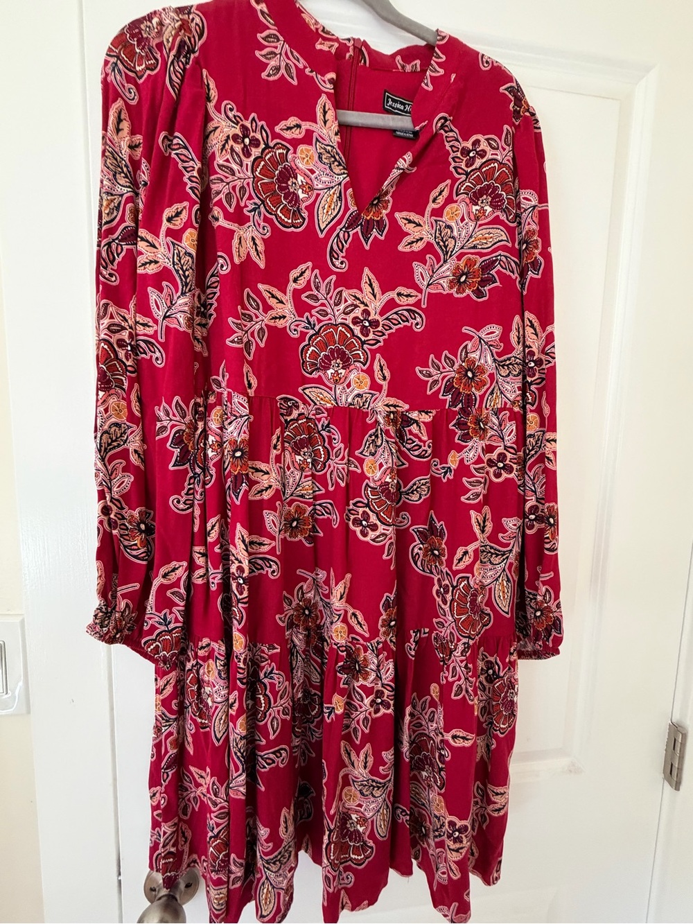 Jessica Howard Red Floral Tiered Long-Sleeve Dress